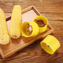 Load image into Gallery viewer, Kitchen Gadget Corn Grinder Thresher
