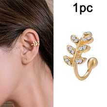 Load image into Gallery viewer, Korean Style Butterfly Ear Clips
